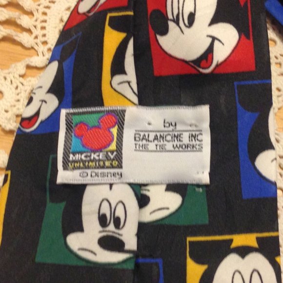 Mickey Mouse Unlimited Disney necktie by Balancine, Inc. USA Made - Picture 4 of 6